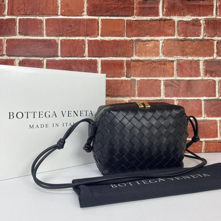 BOTTEGA VENETA LOOP MEDİUM SİYAH